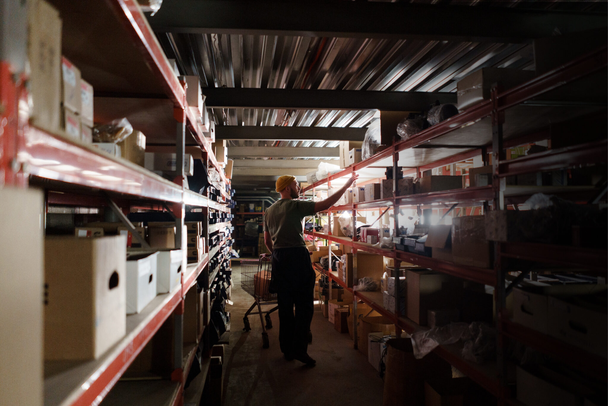 3PL vs in-house warehousing: a guide for South African retailers